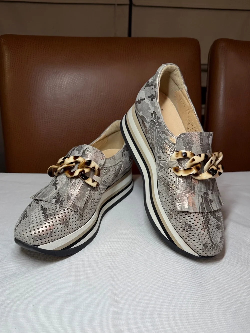 Softwaves Cadie Metallic Camo Platform Sneaker Loafer 38 US 7.5 8 NWOB